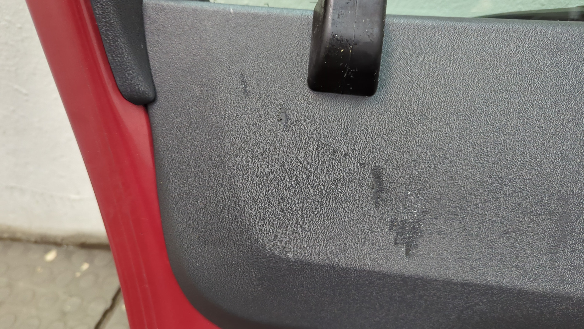 Дверь багажника