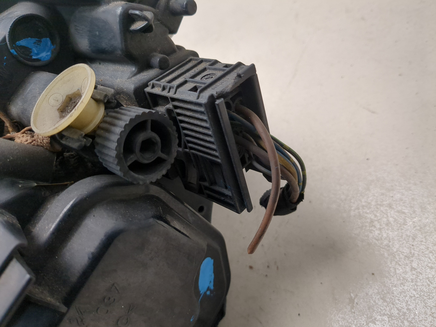 Фара правая