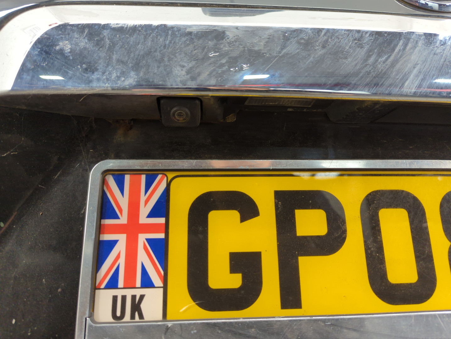 Дверь багажника