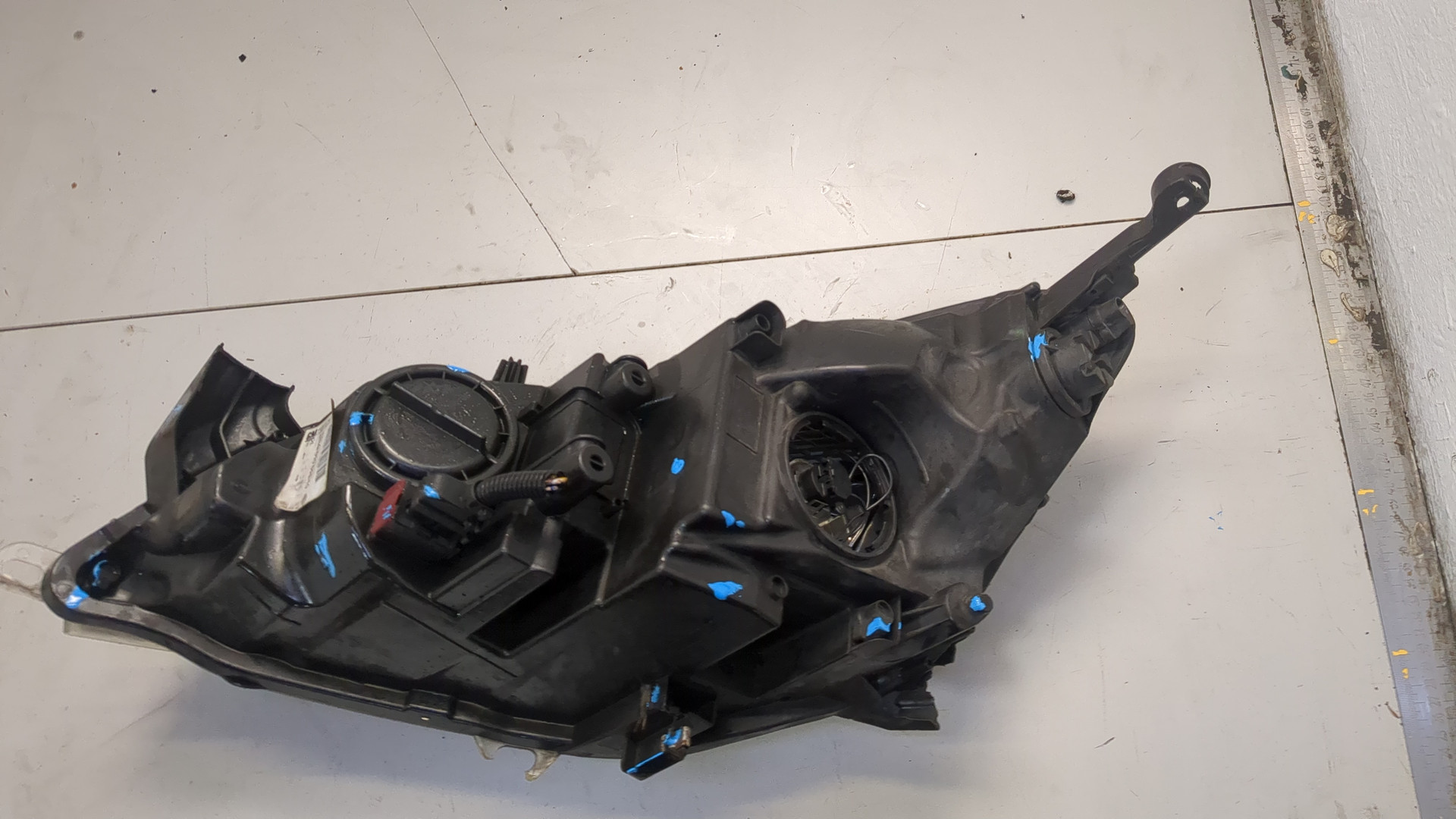 Фара правая