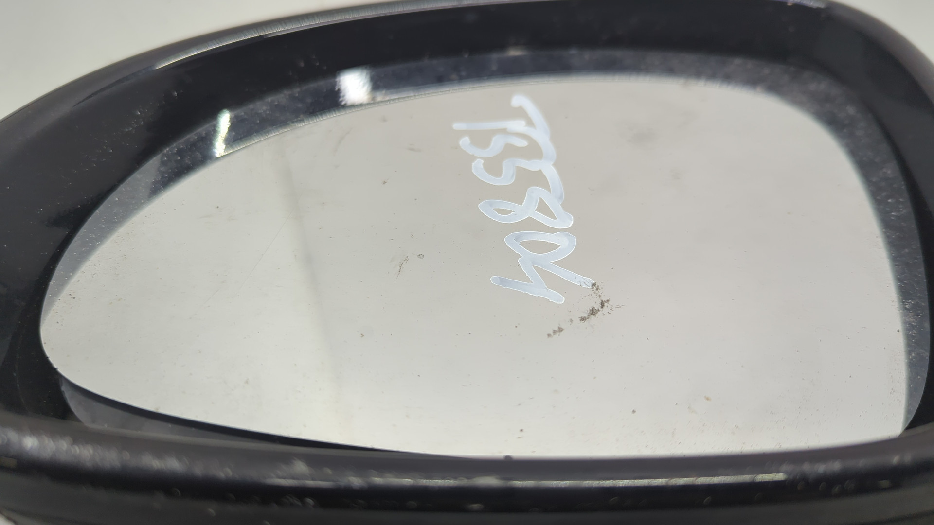 Зеркало правое электрическое