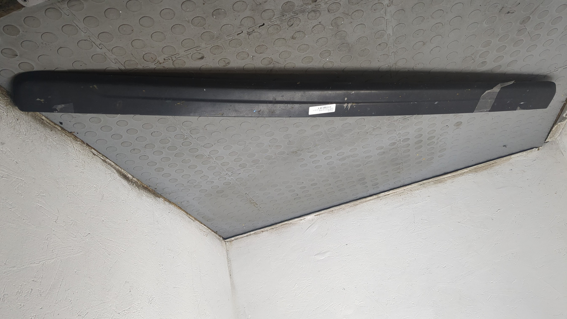 Фонарь подсветки номера