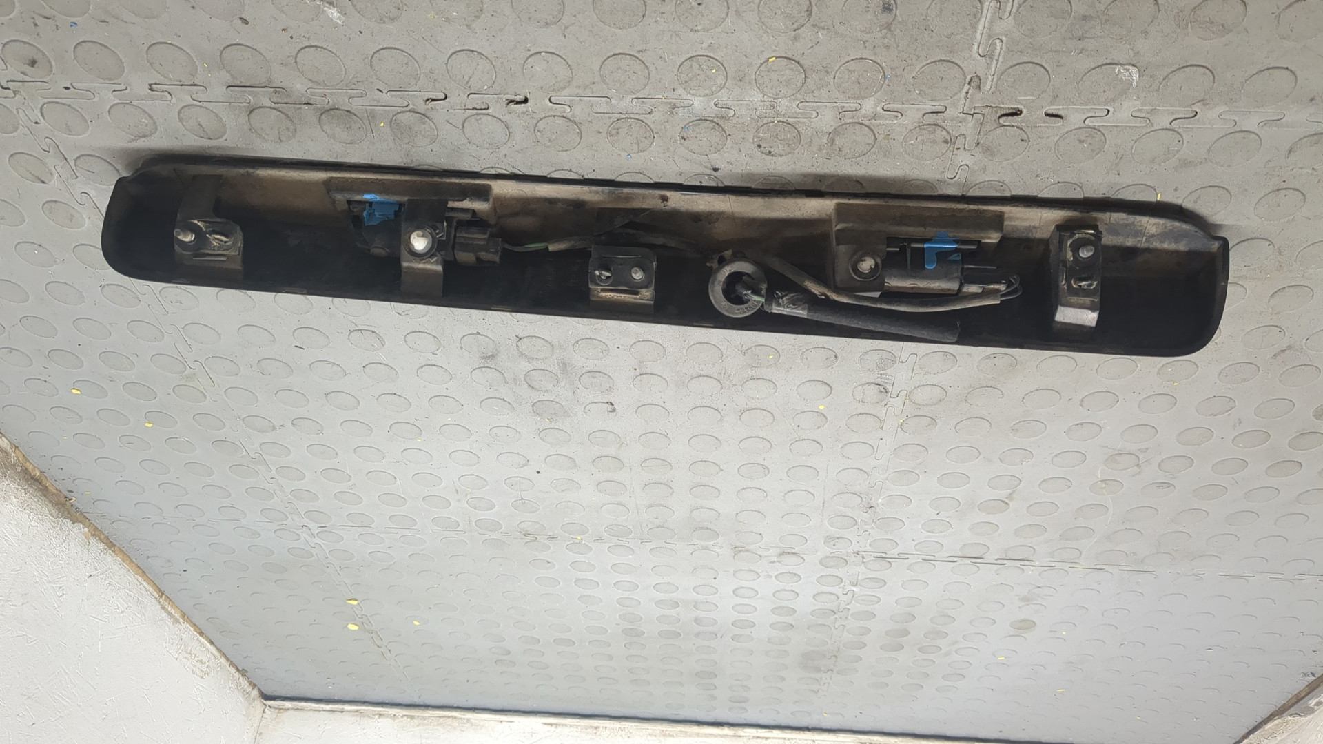 Фонарь подсветки номера