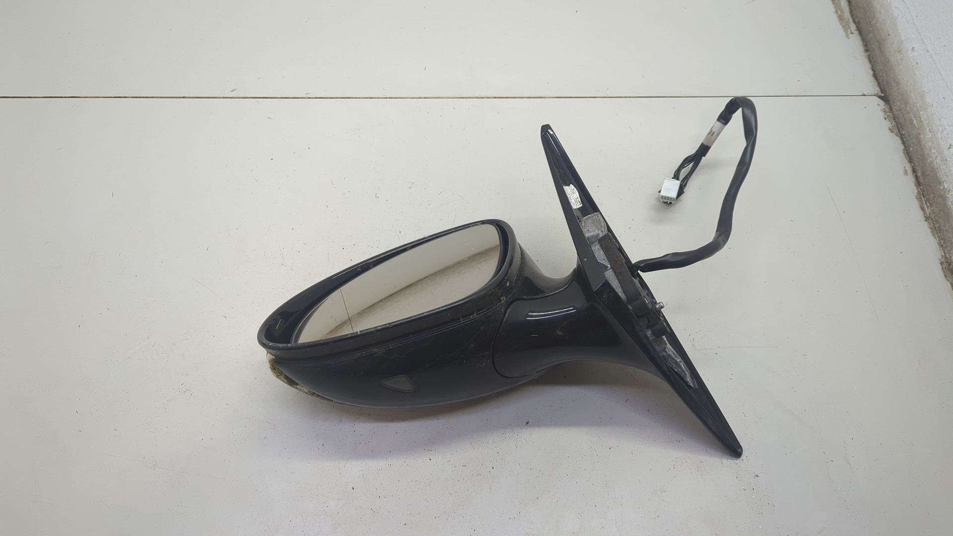 Зеркало левое электрическое