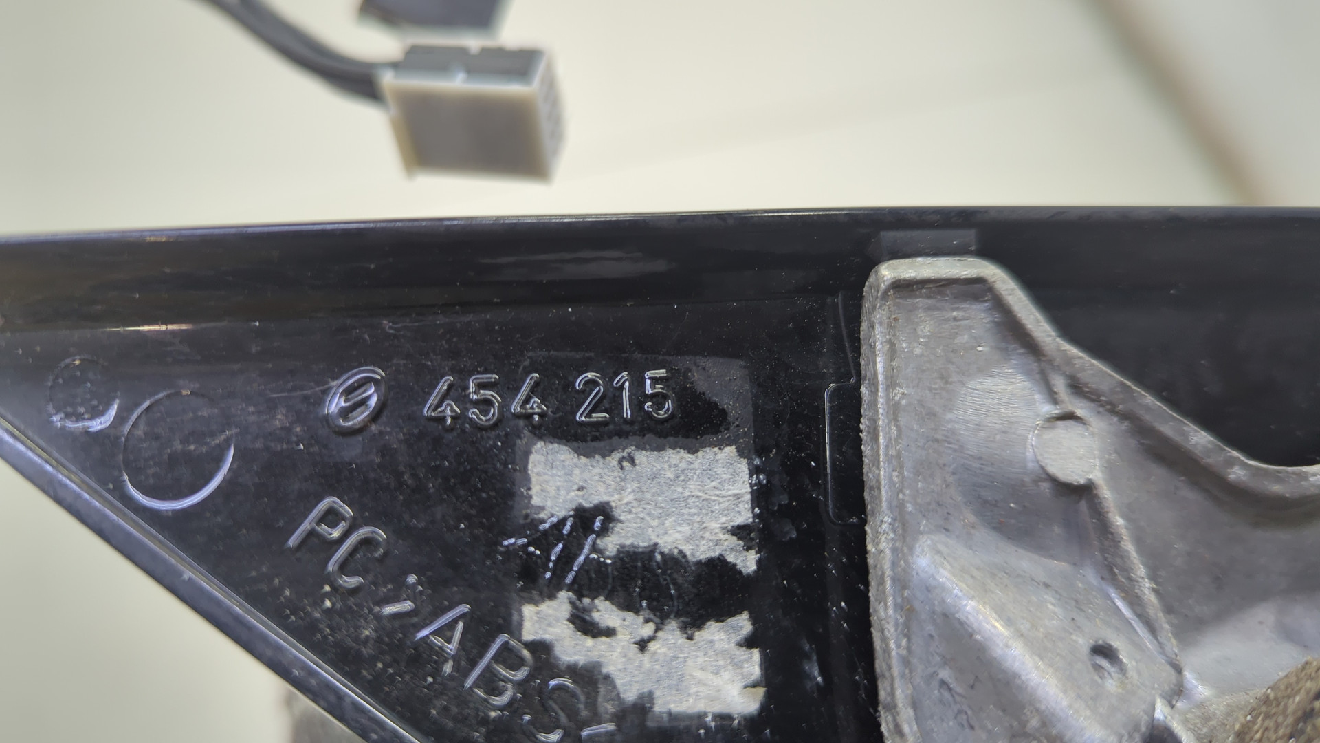 Зеркало левое электрическое