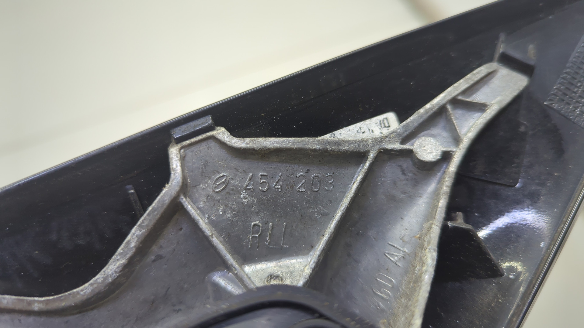 Зеркало левое электрическое