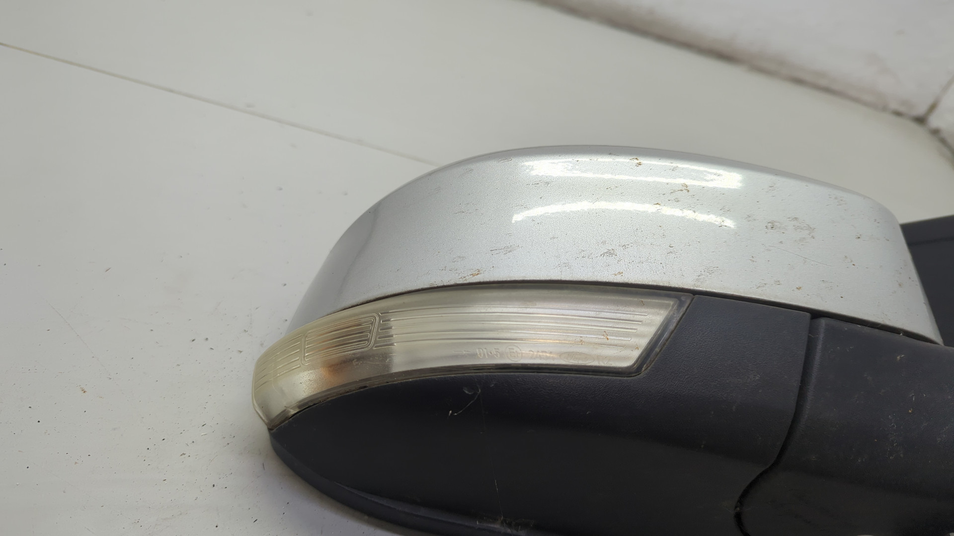 Зеркало правое электрическое