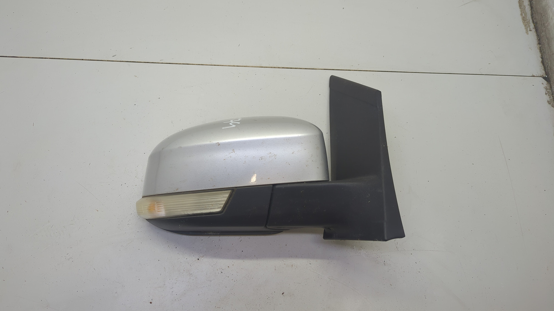 Зеркало правое электрическое