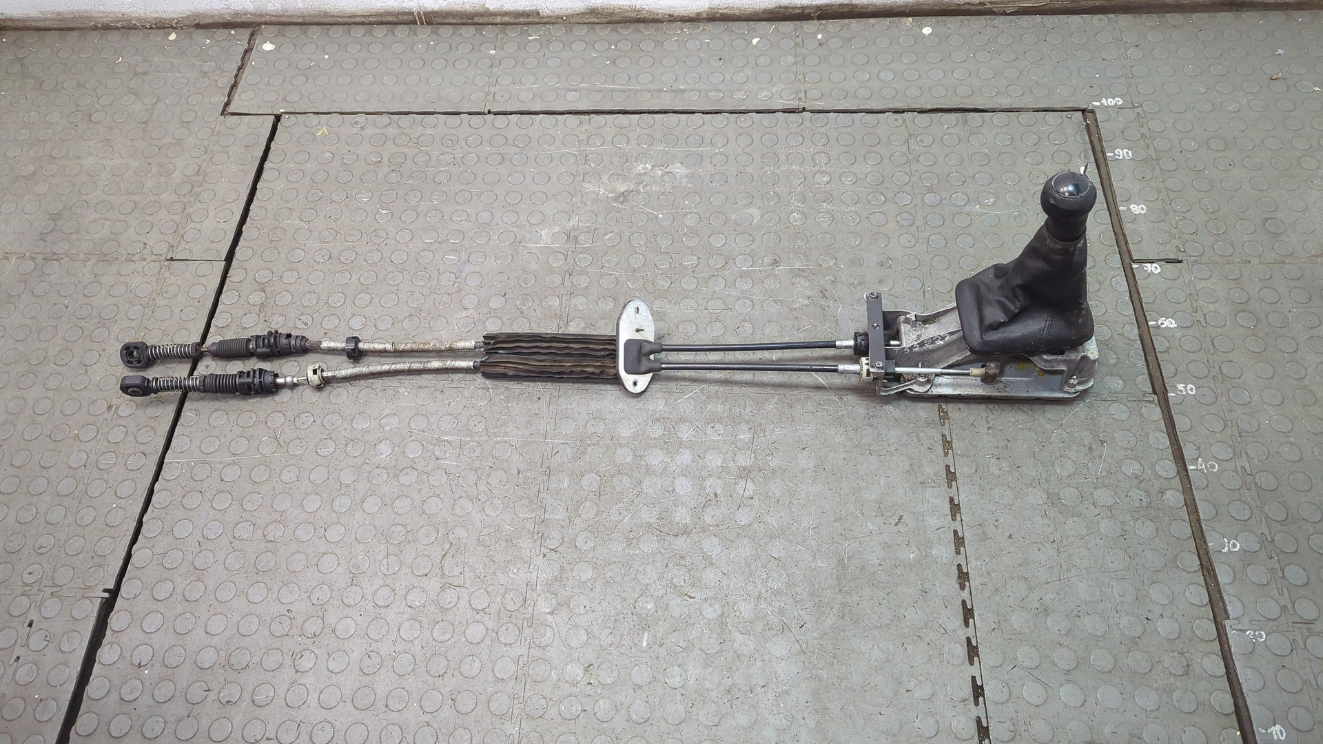 Кулиса МКПП / АКПП