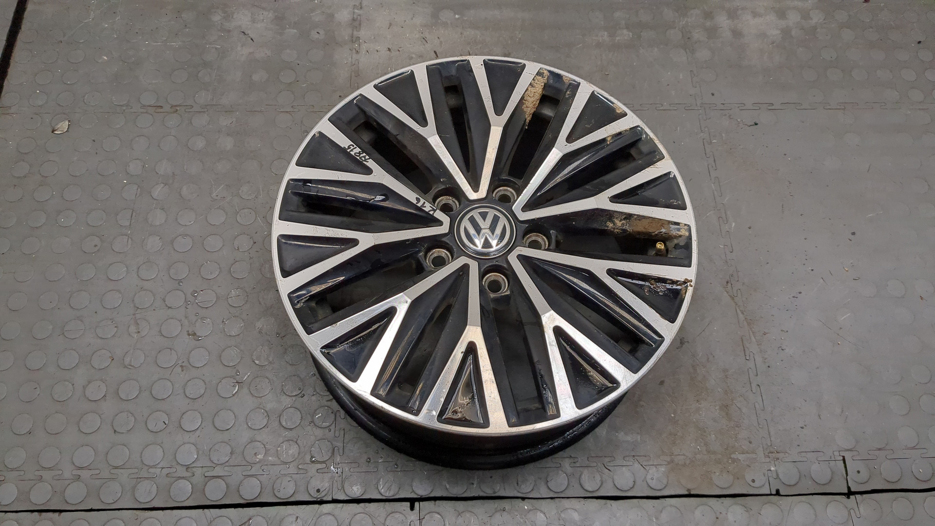 Диск колесный литой легкий сплав