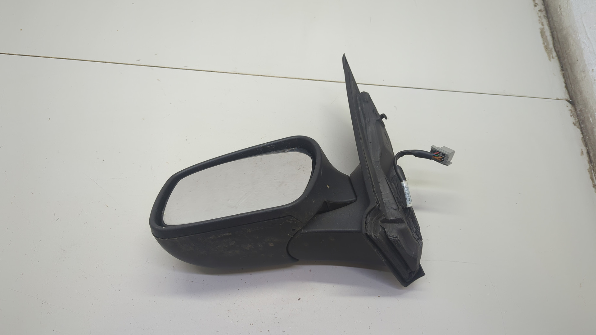 Зеркало левое электрическое