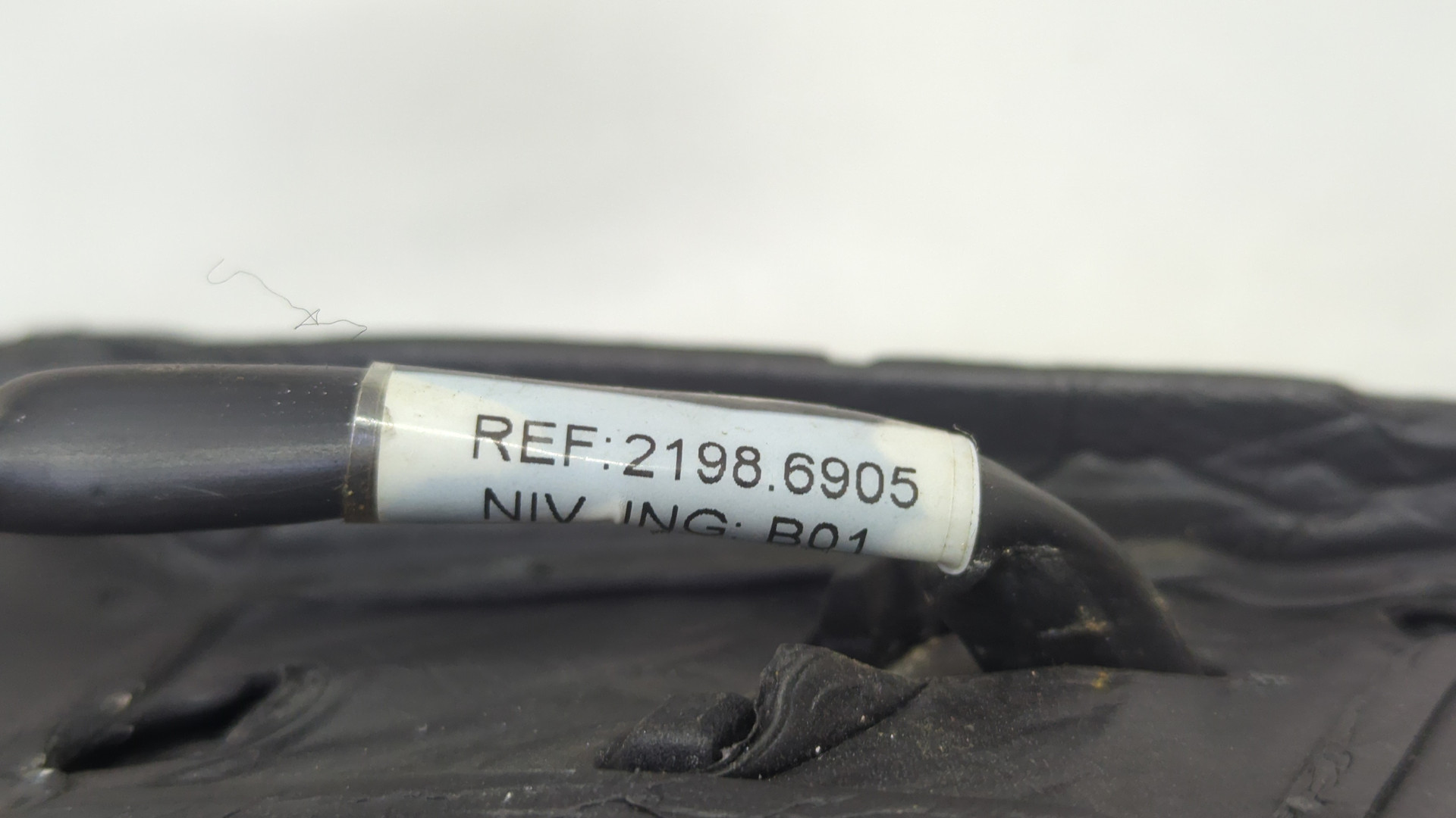 Зеркало левое электрическое