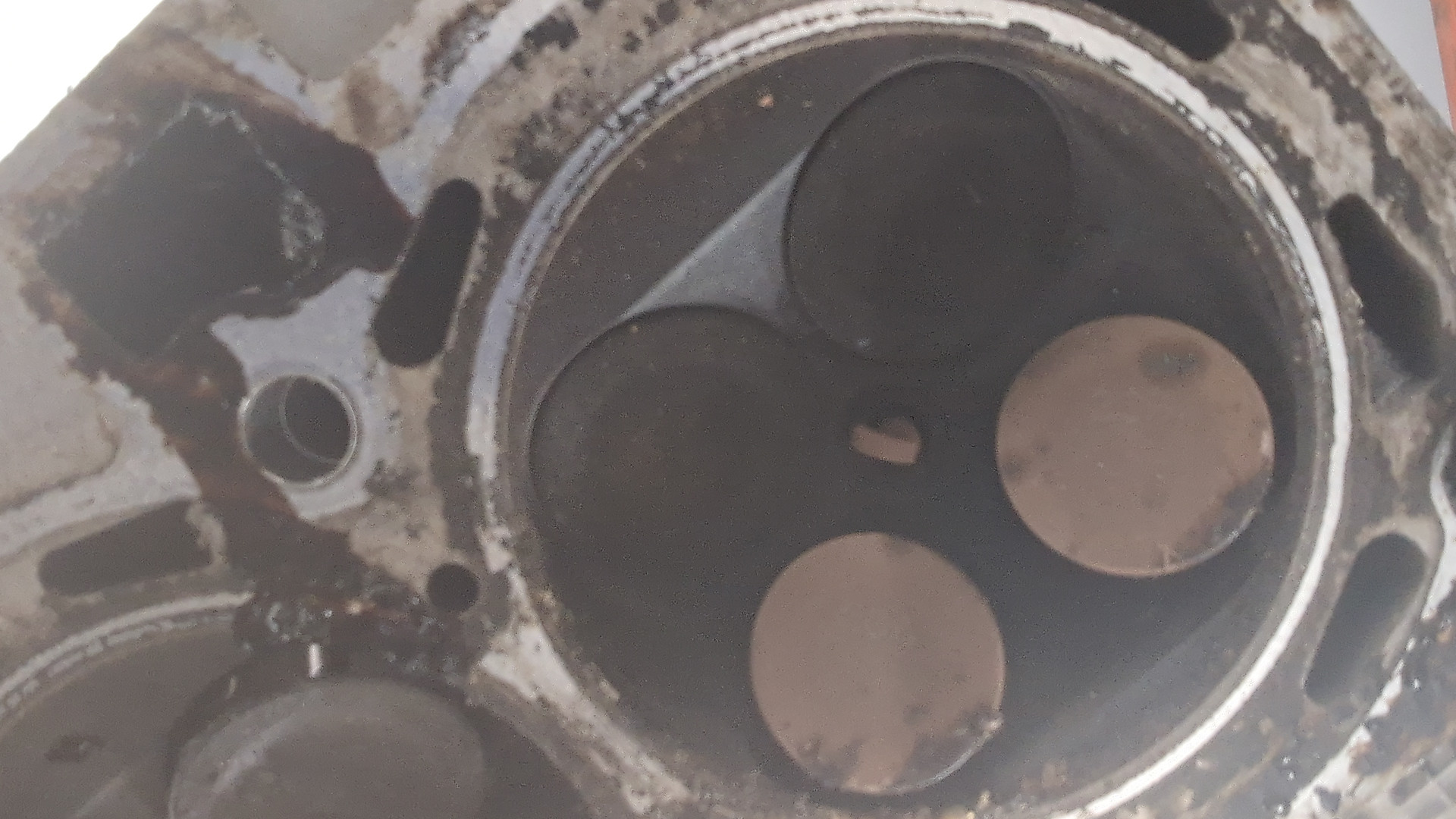 Головка блока цилиндров