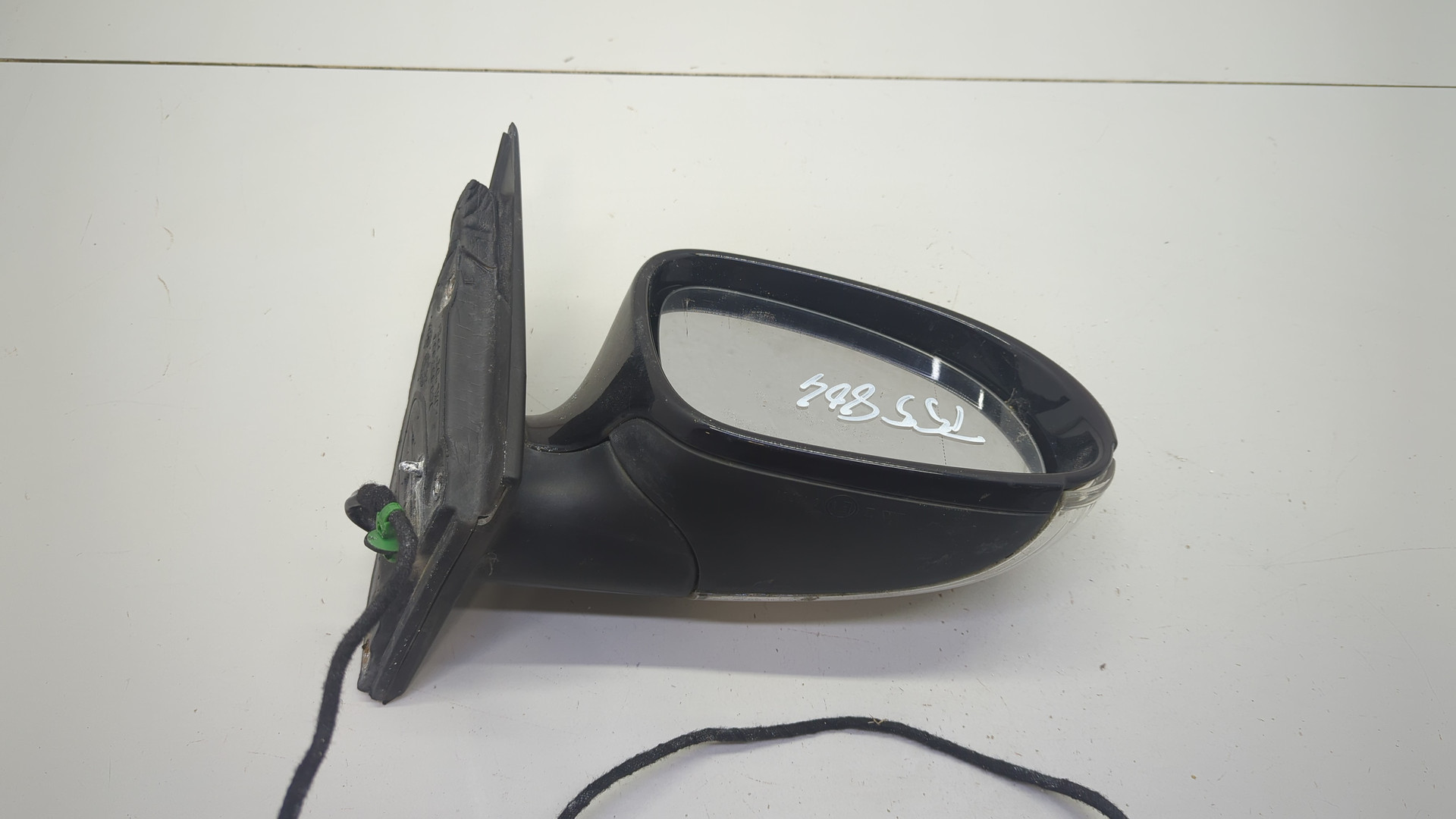 Зеркало правое электрическое