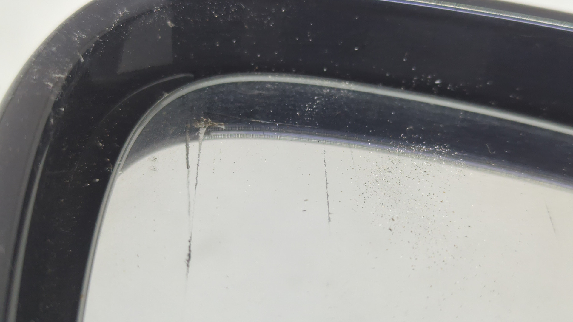 Зеркало правое электрическое