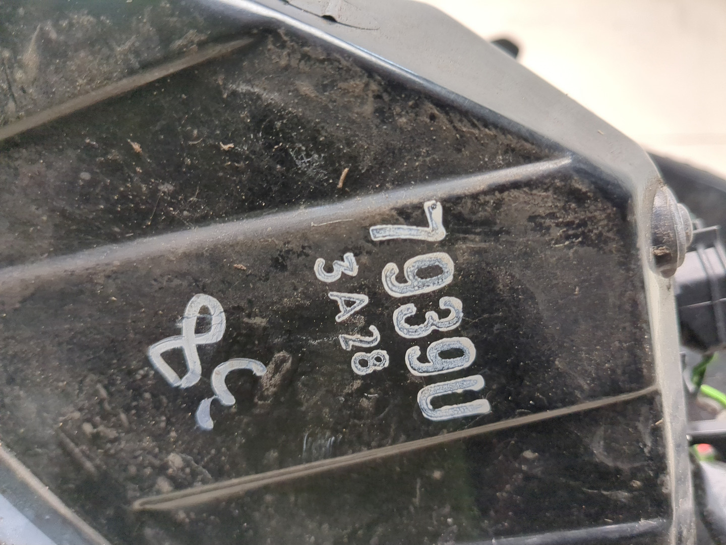 Фонарь задний левый