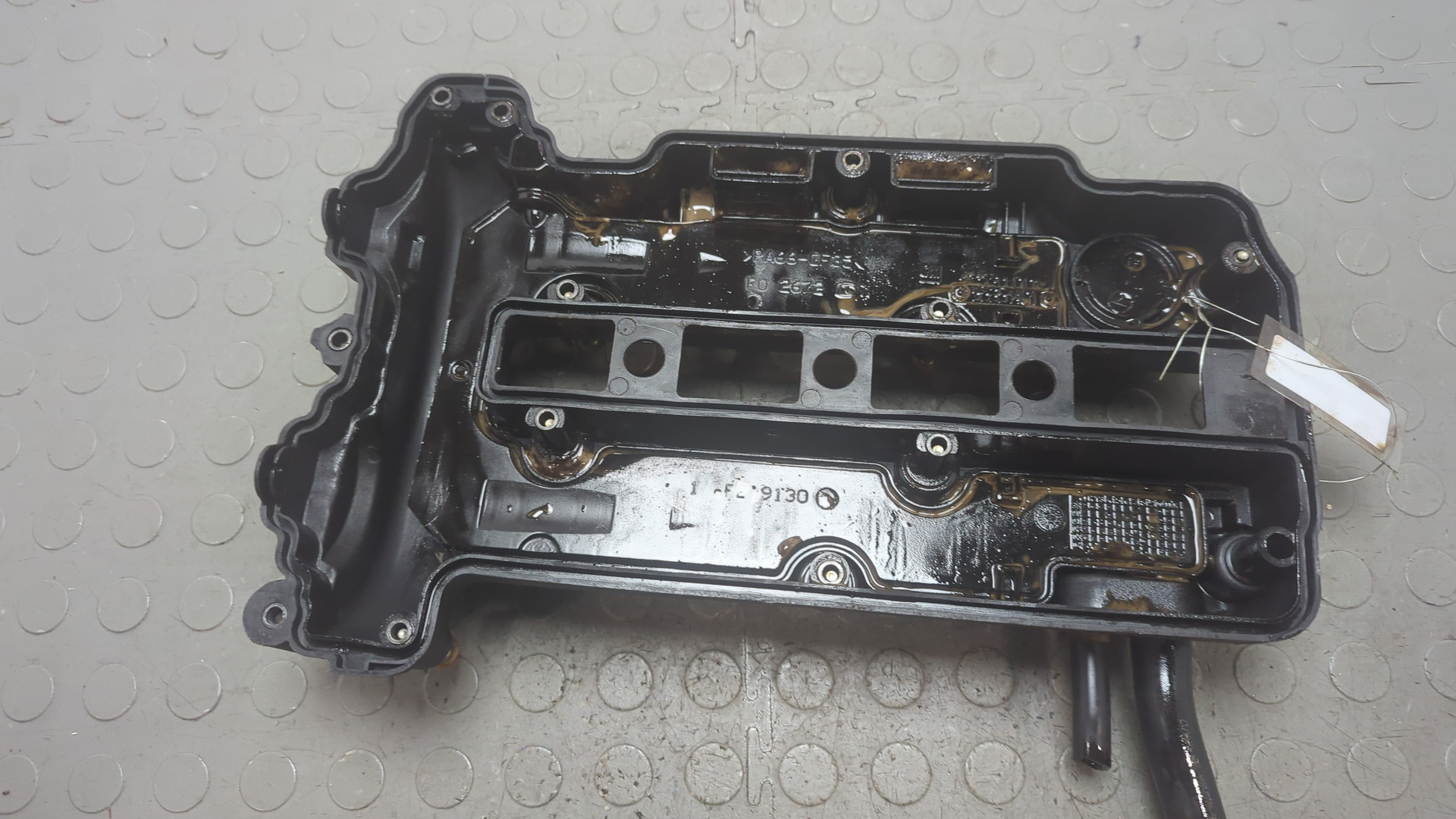 Крышка клапанная ГБЦ