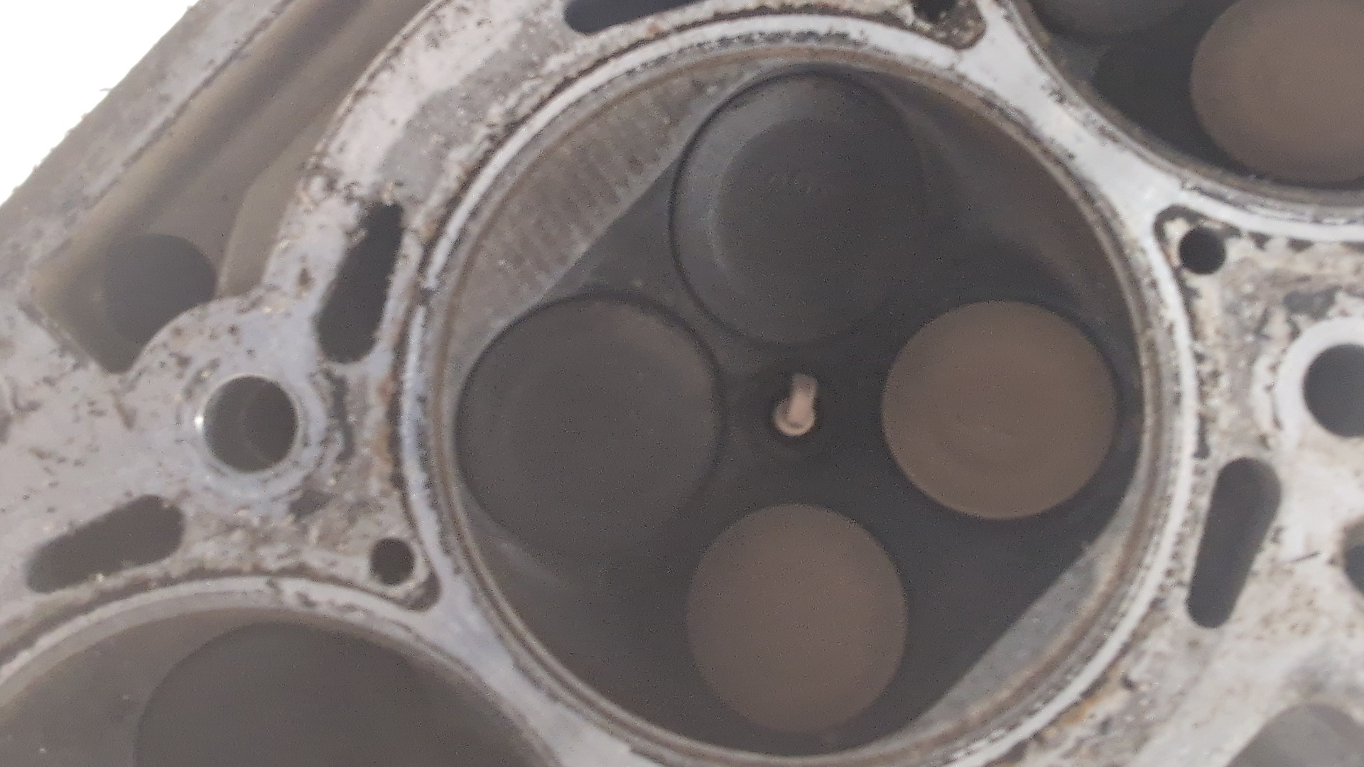 Головка блока цилиндров