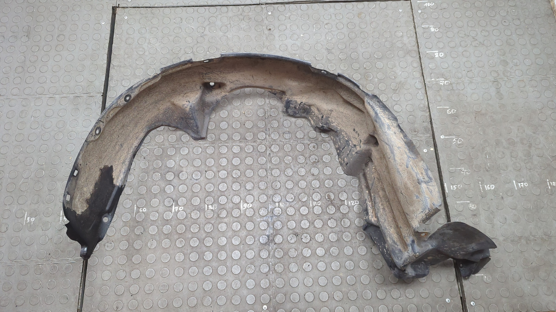 Локер передний правый