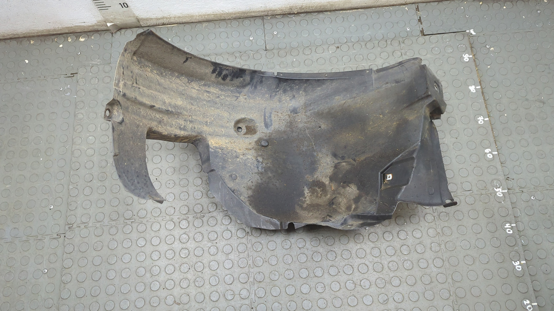 Локер передний левый