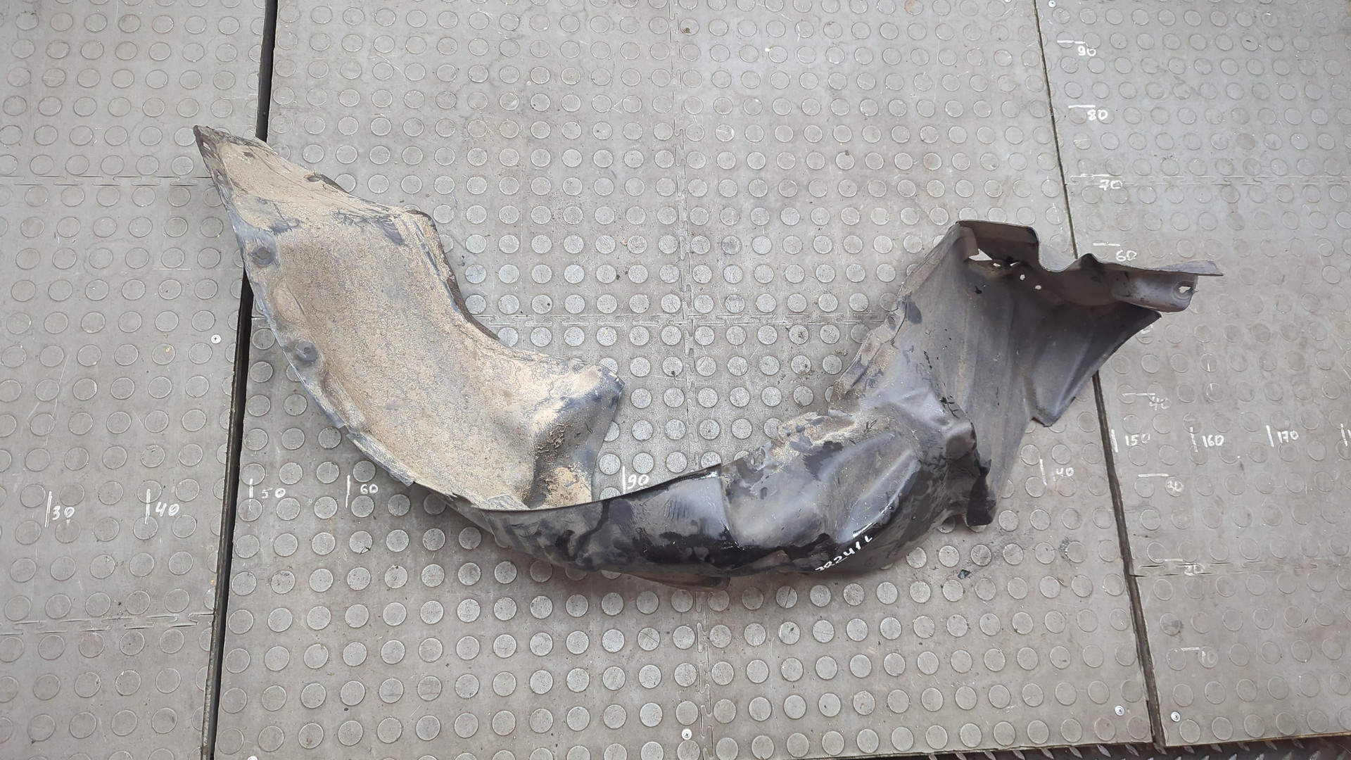 Локер передний левый