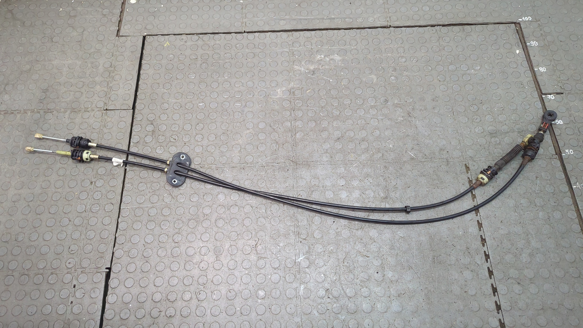 Трос КПП (выбора/переключения передач)