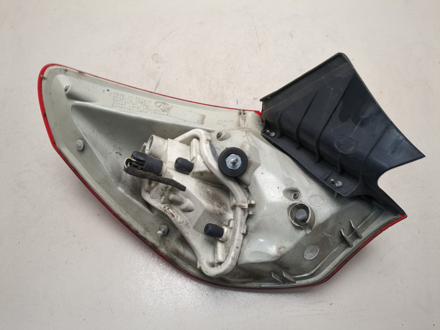 Фонарь задний правый