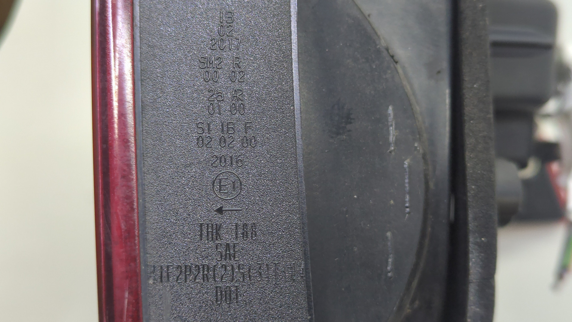 Фонарь задний левый