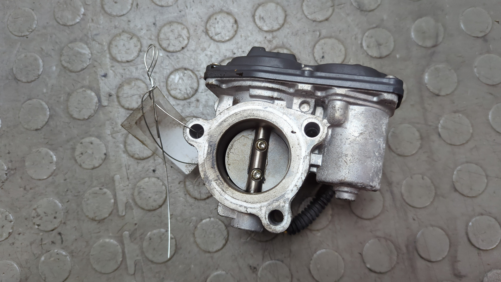 Заслонка дроссельная электрическая