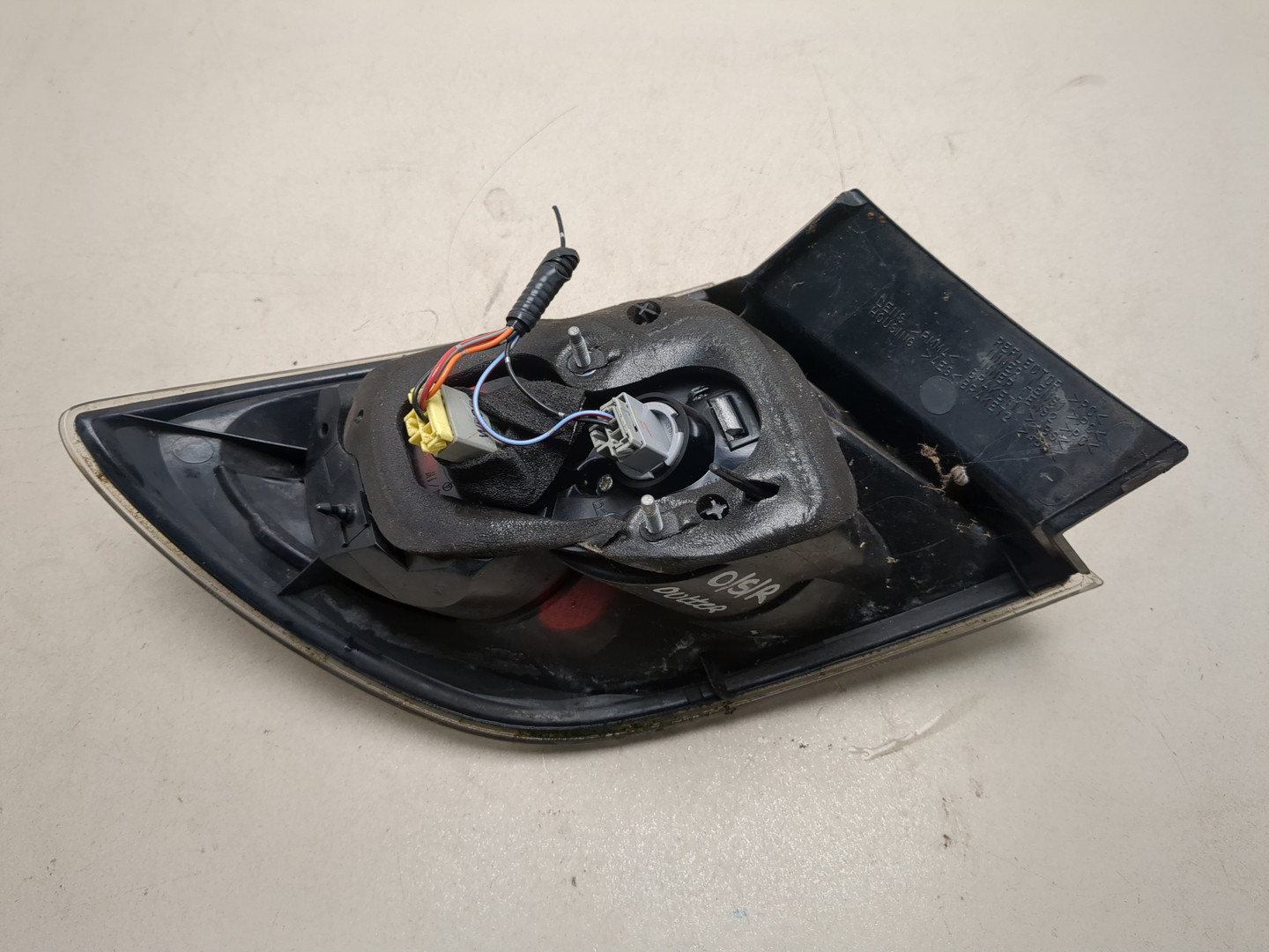 Фонарь задний правый