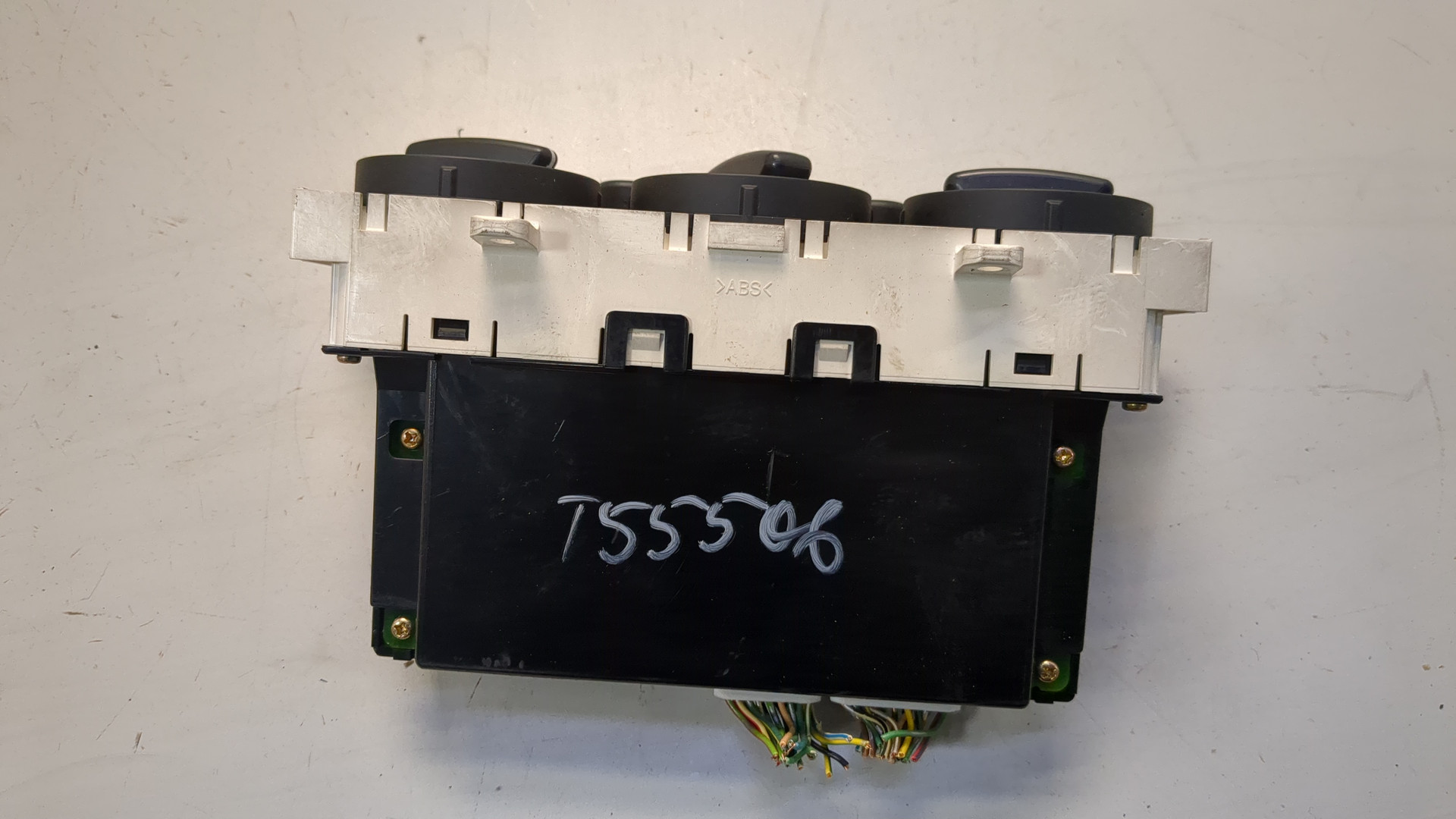 Переключатель отопителя