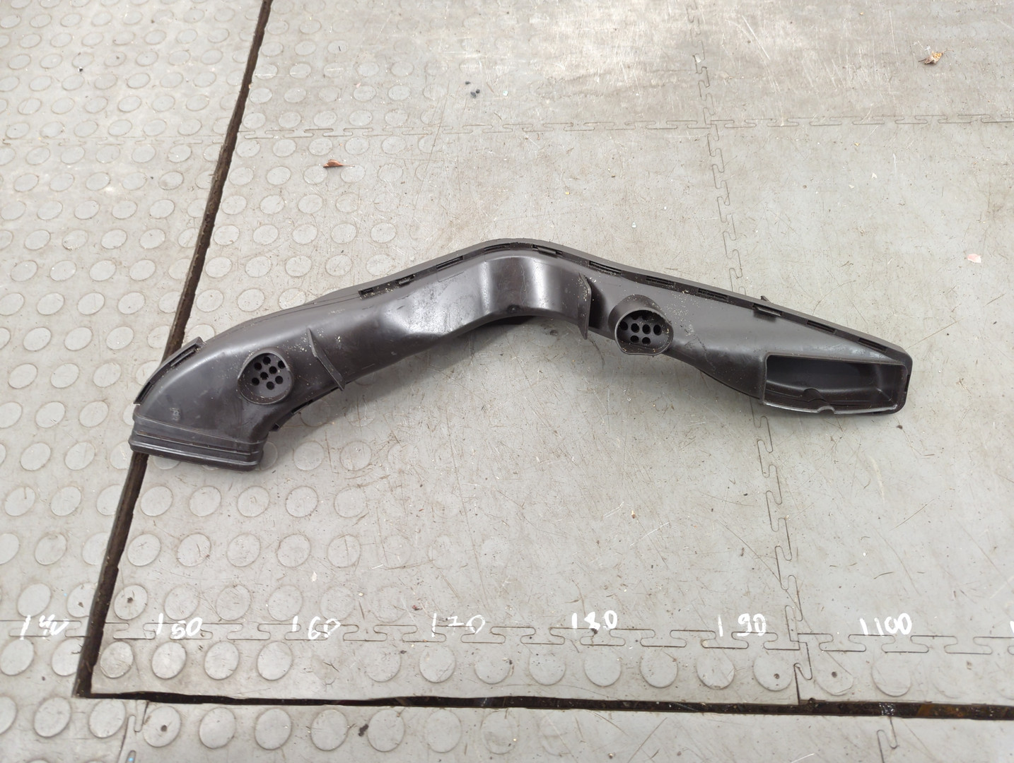 Воздухозаборник (внутри)