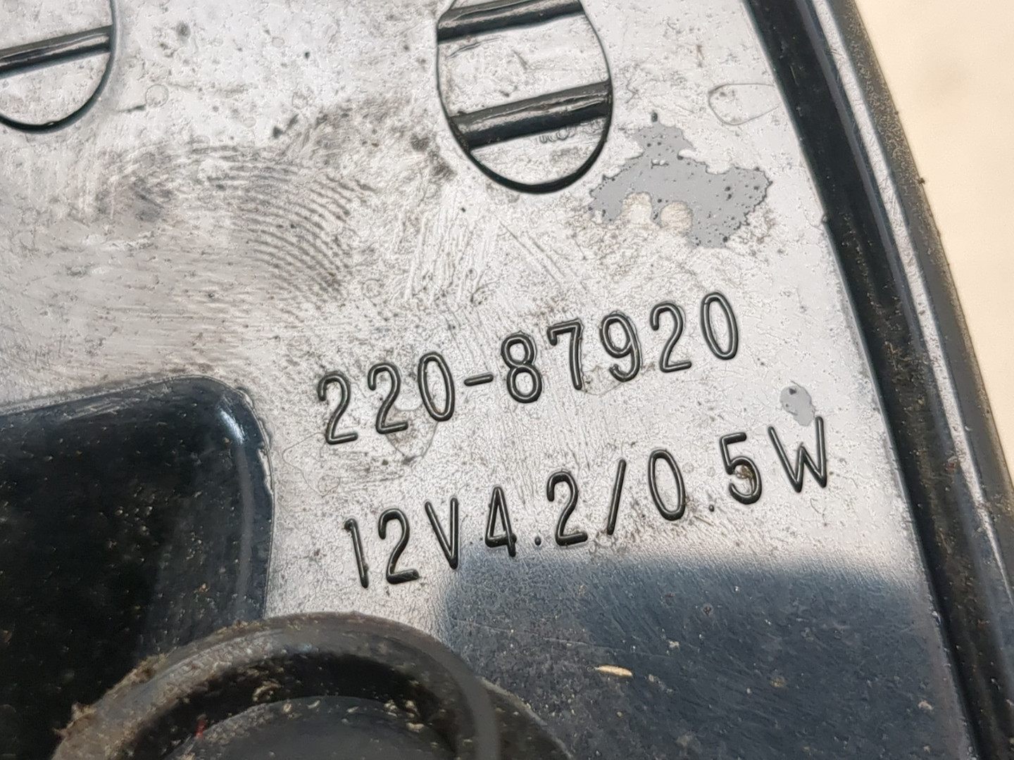 Фонарь задний правый