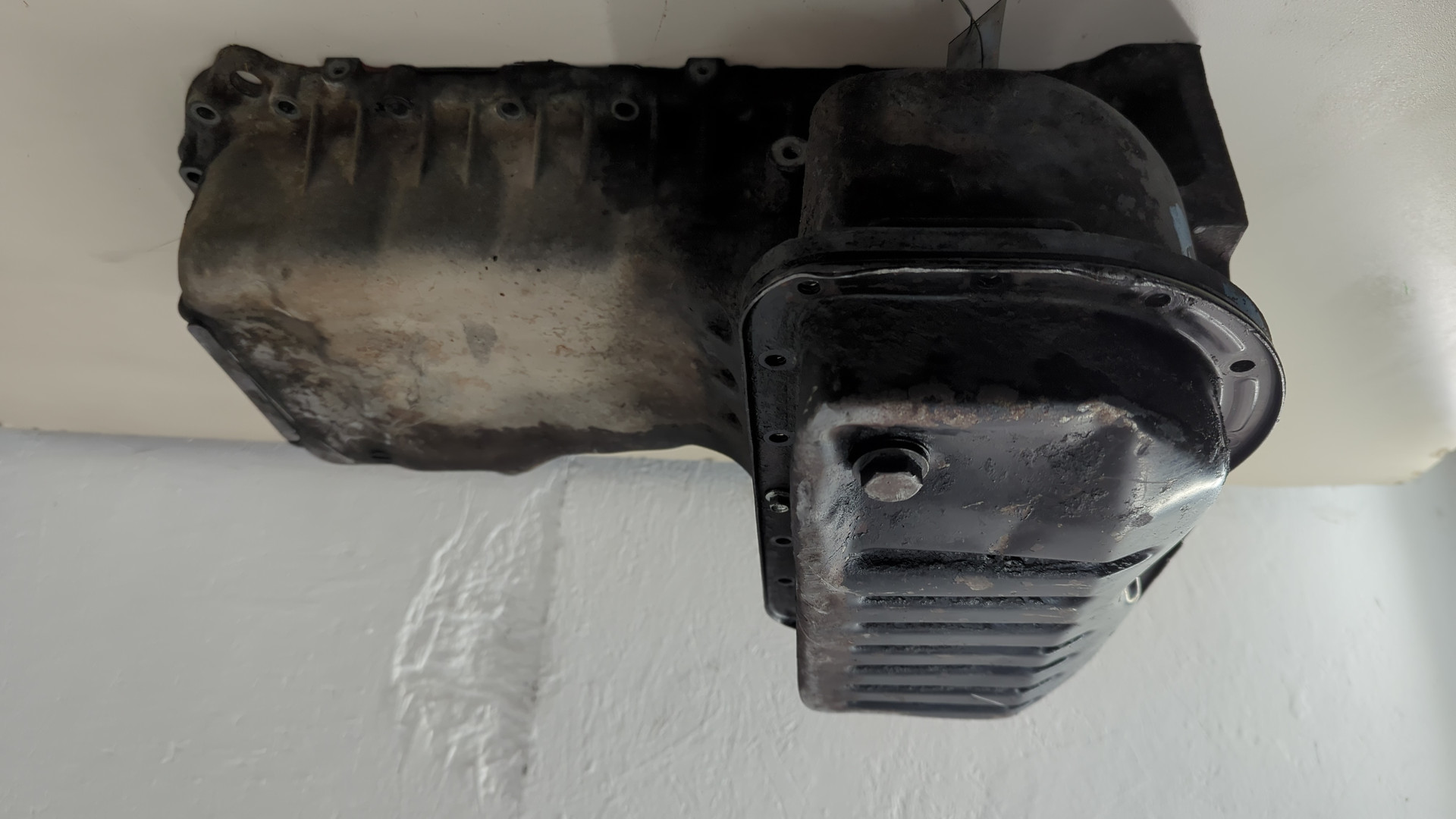 Поддон масляный двигателя (картер)