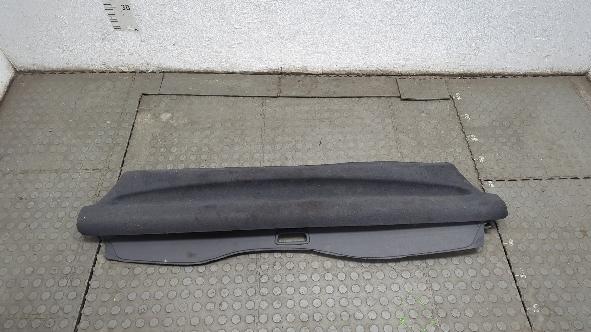 Шторка багажника