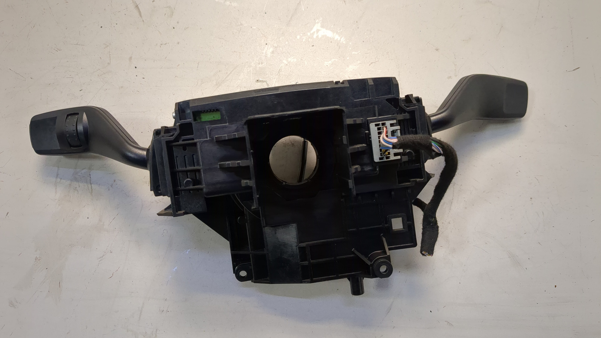 Переключатель подрулевой