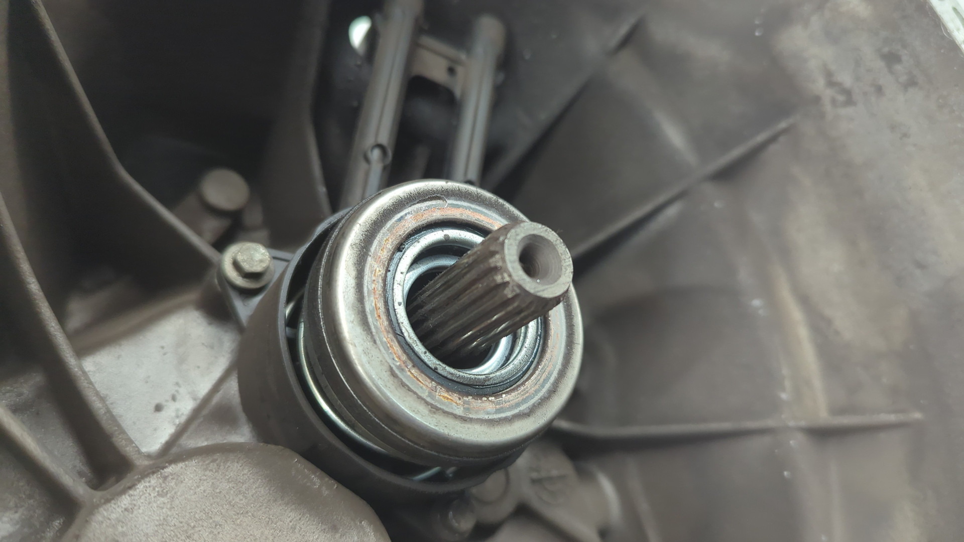 МКПП (механическая коробка переключения передач)