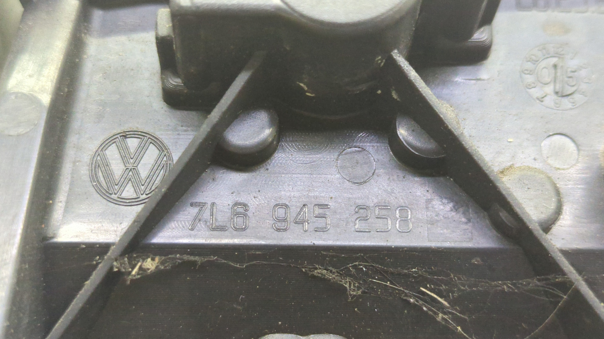 Фонарь задний правый