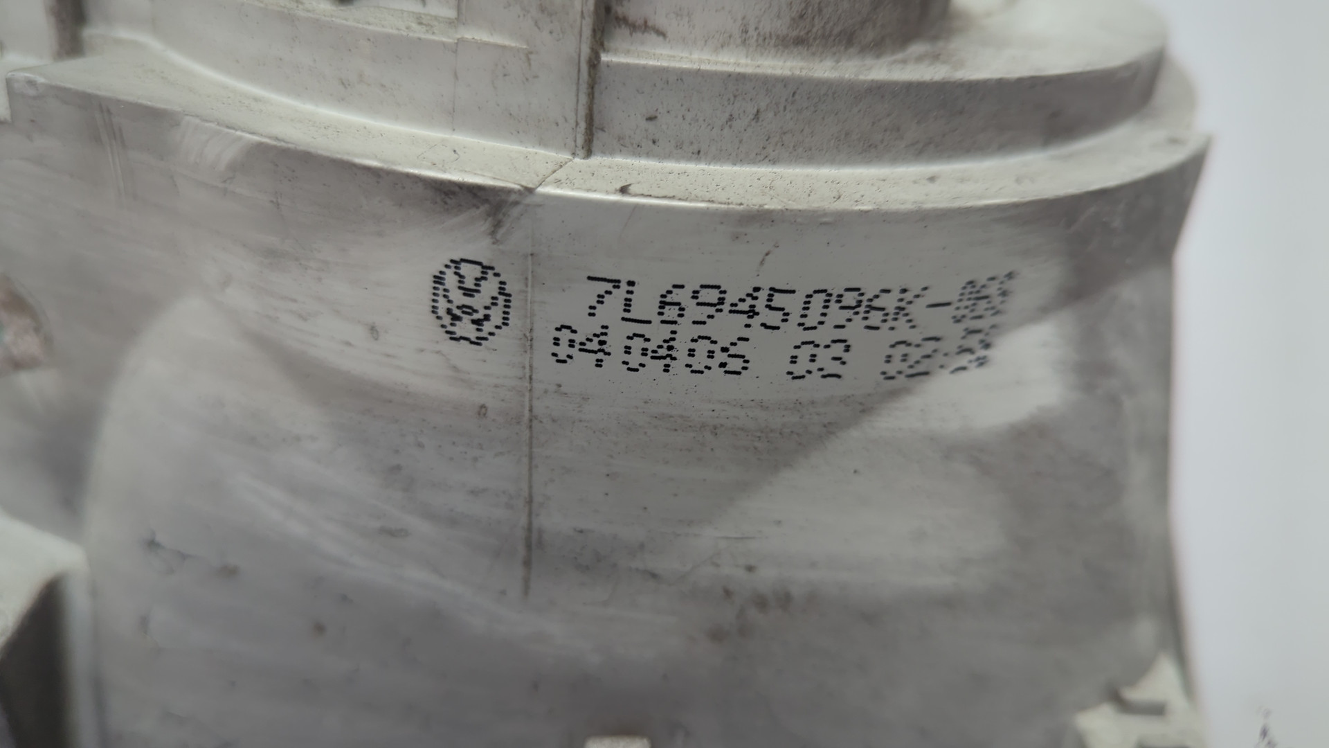 Фонарь задний правый