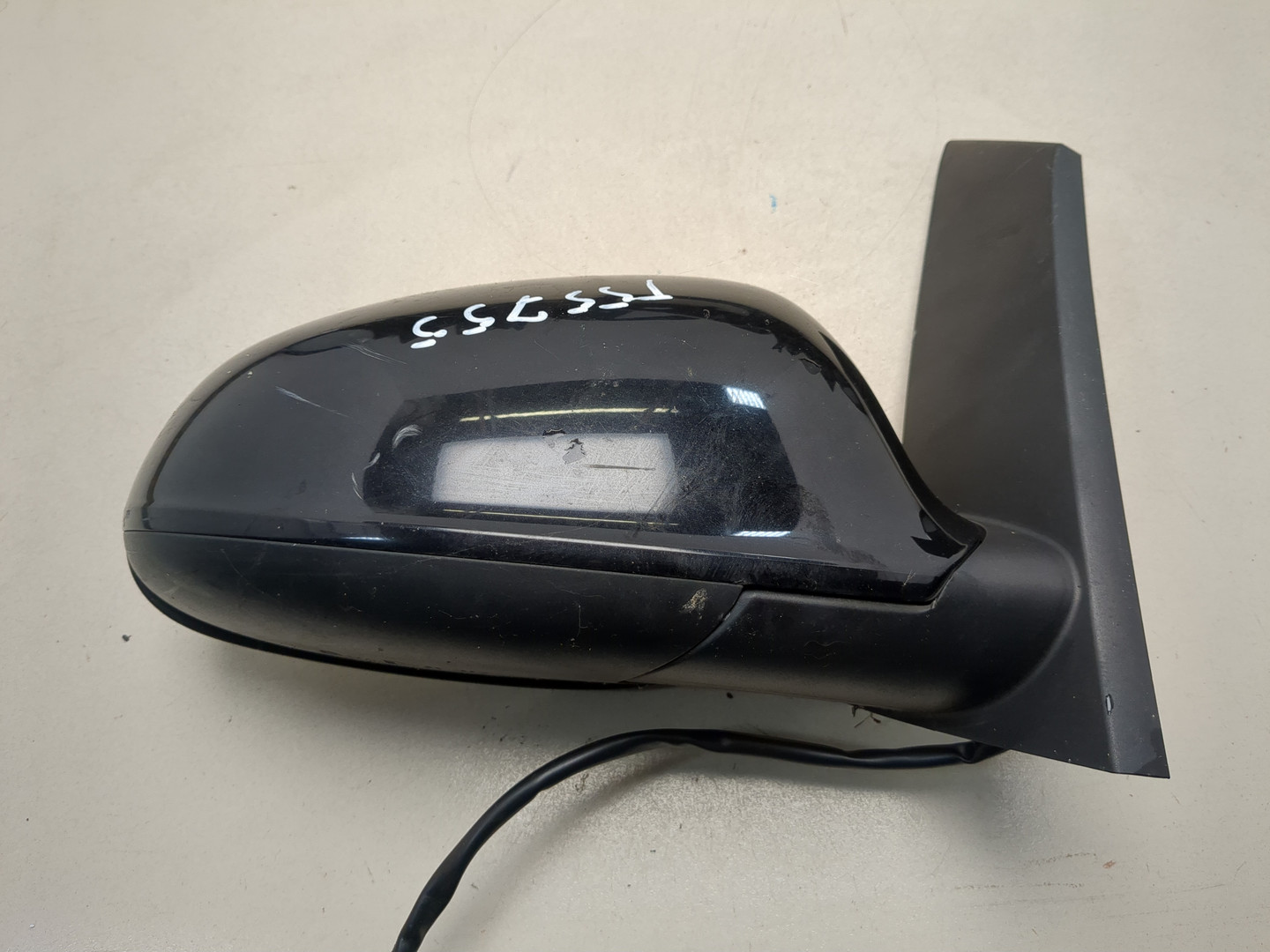 Зеркало правое электрическое