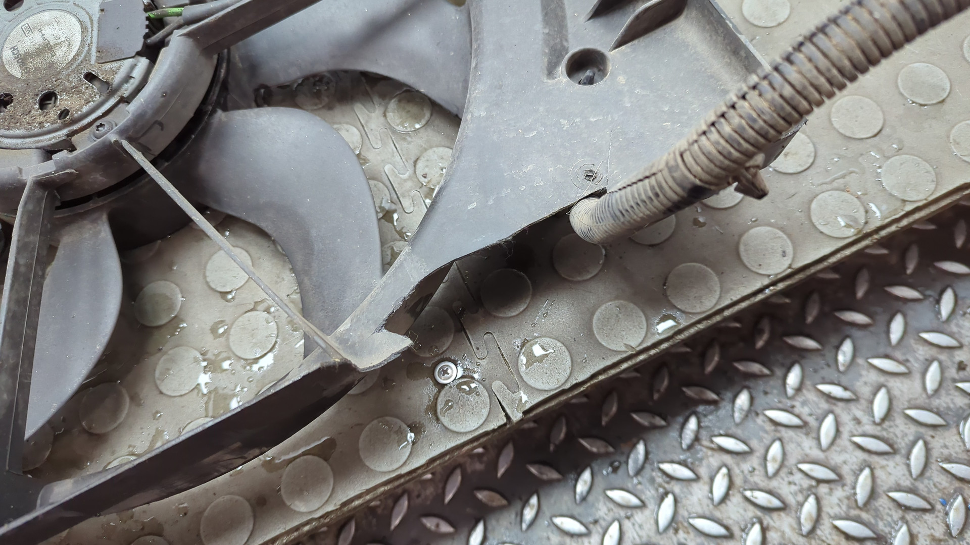 Вентилятор радиатора