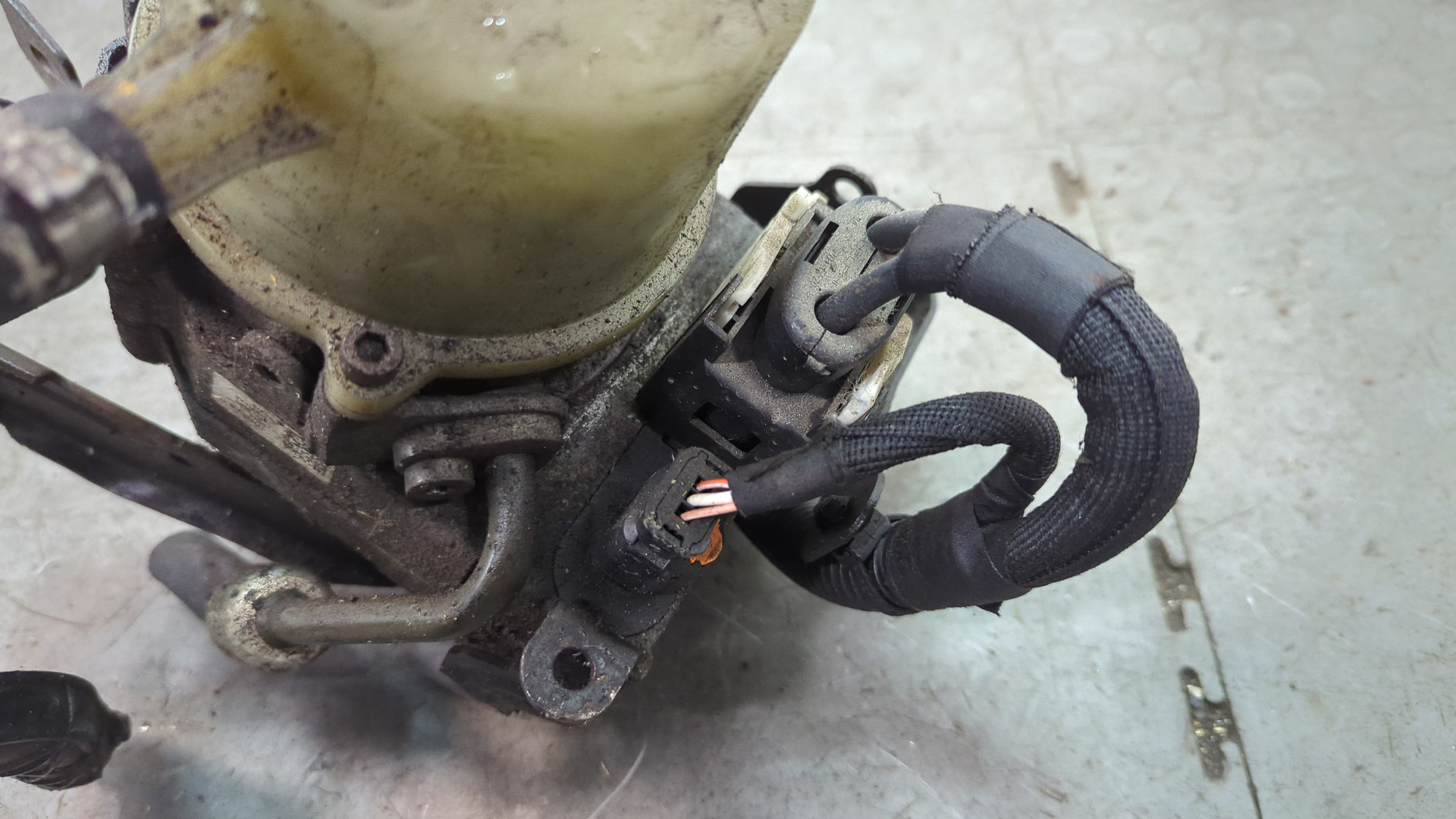 Насос ГУР (гидроусилитель руля)