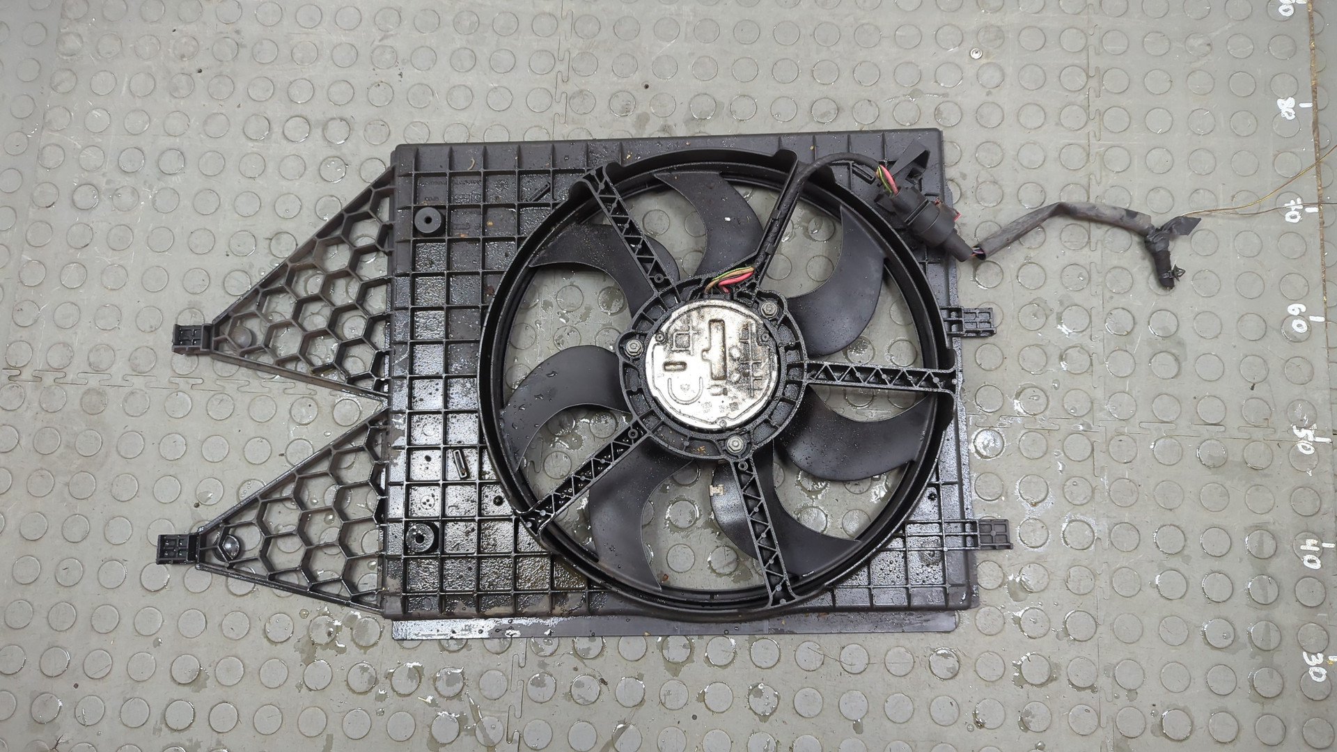 Вентилятор радиатора