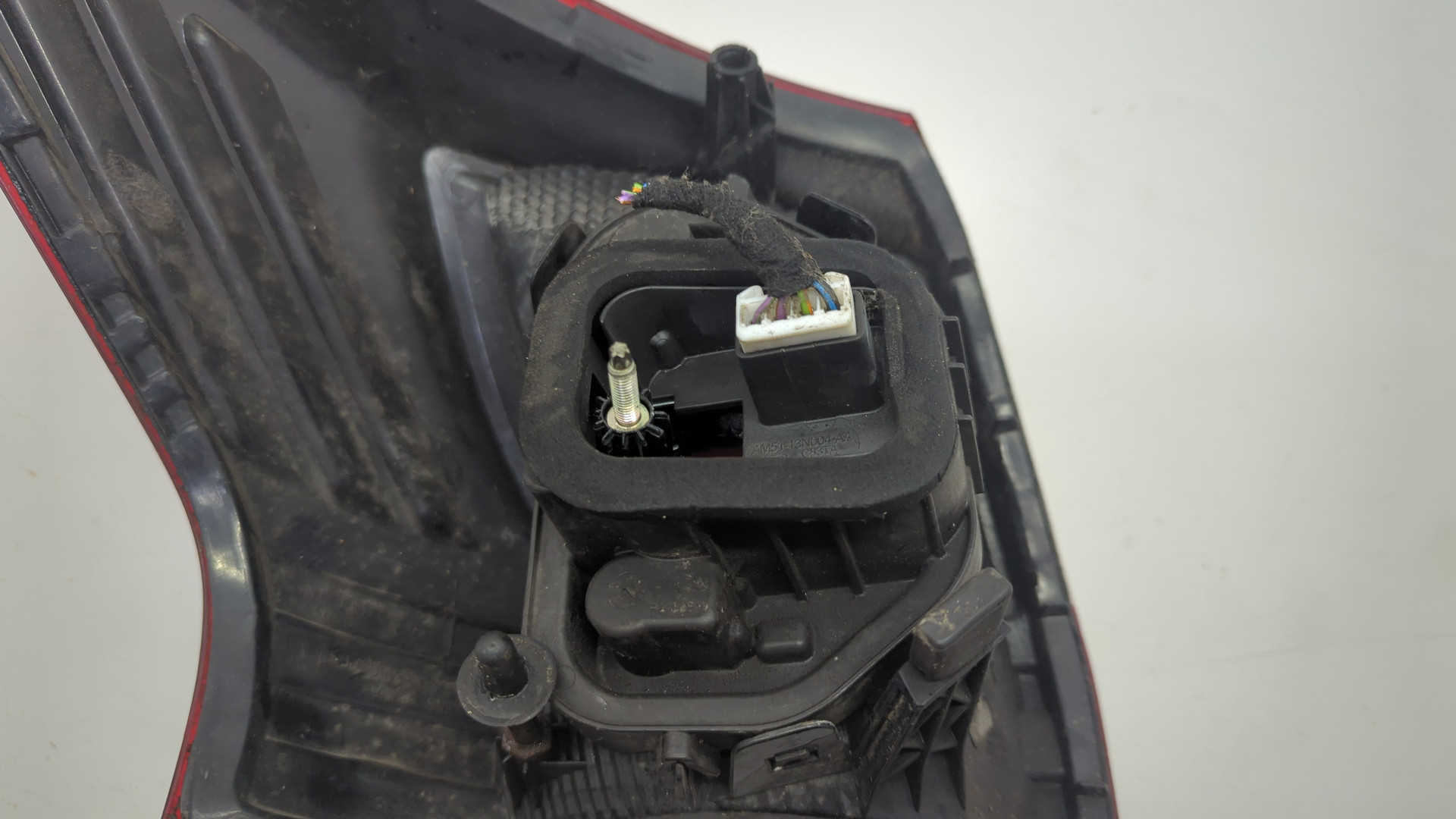 Фонарь задний правый