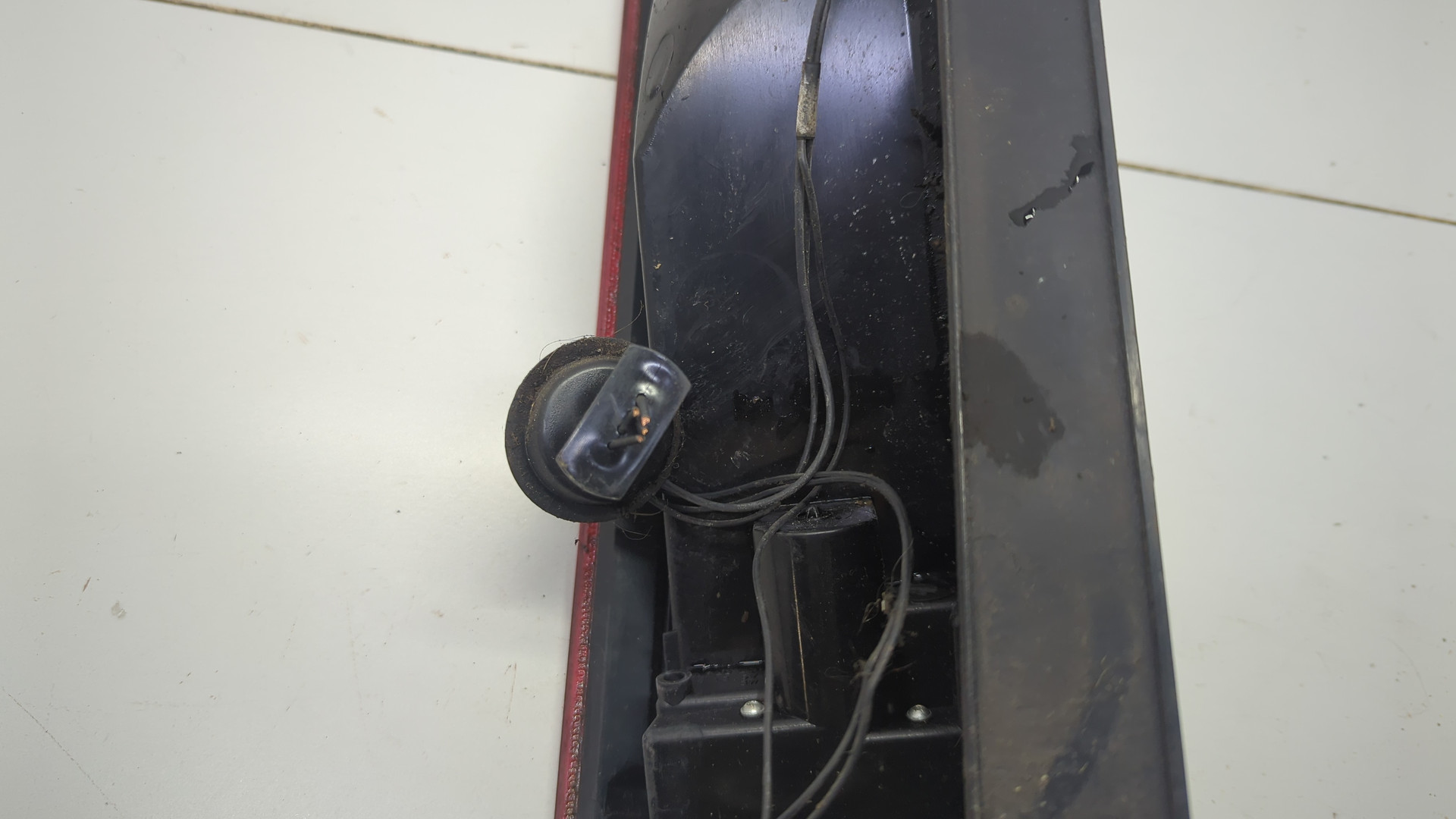 Фонарь задний правый