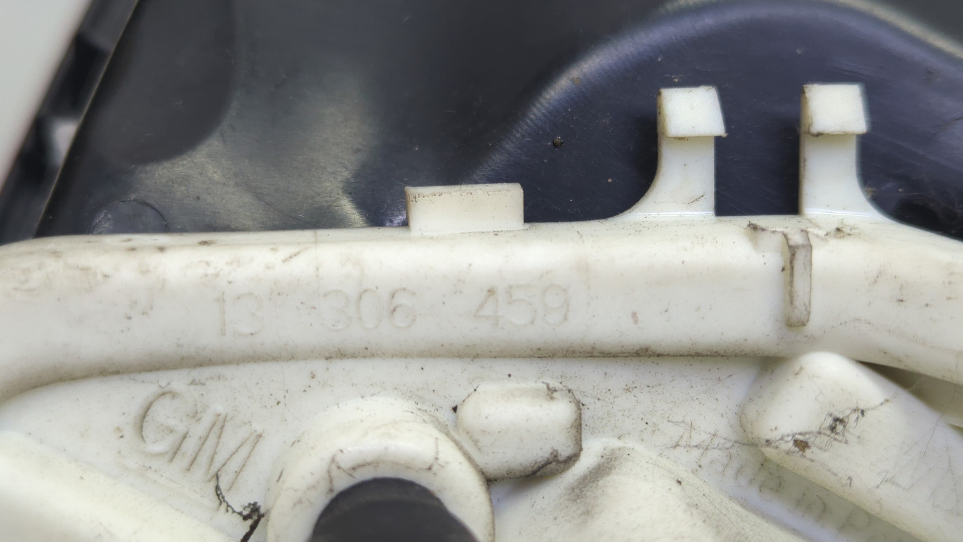 Фонарь задний левый