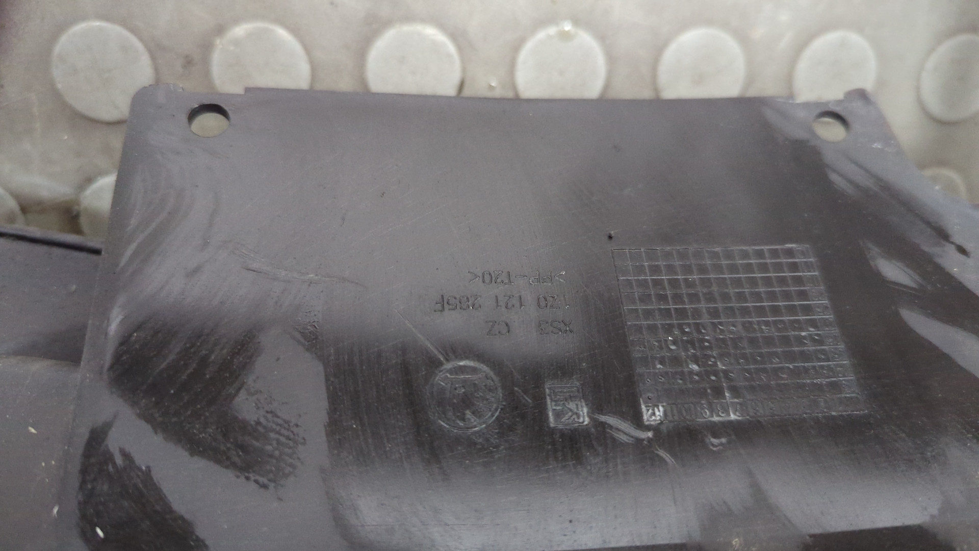 Панель передняя (телевизор)