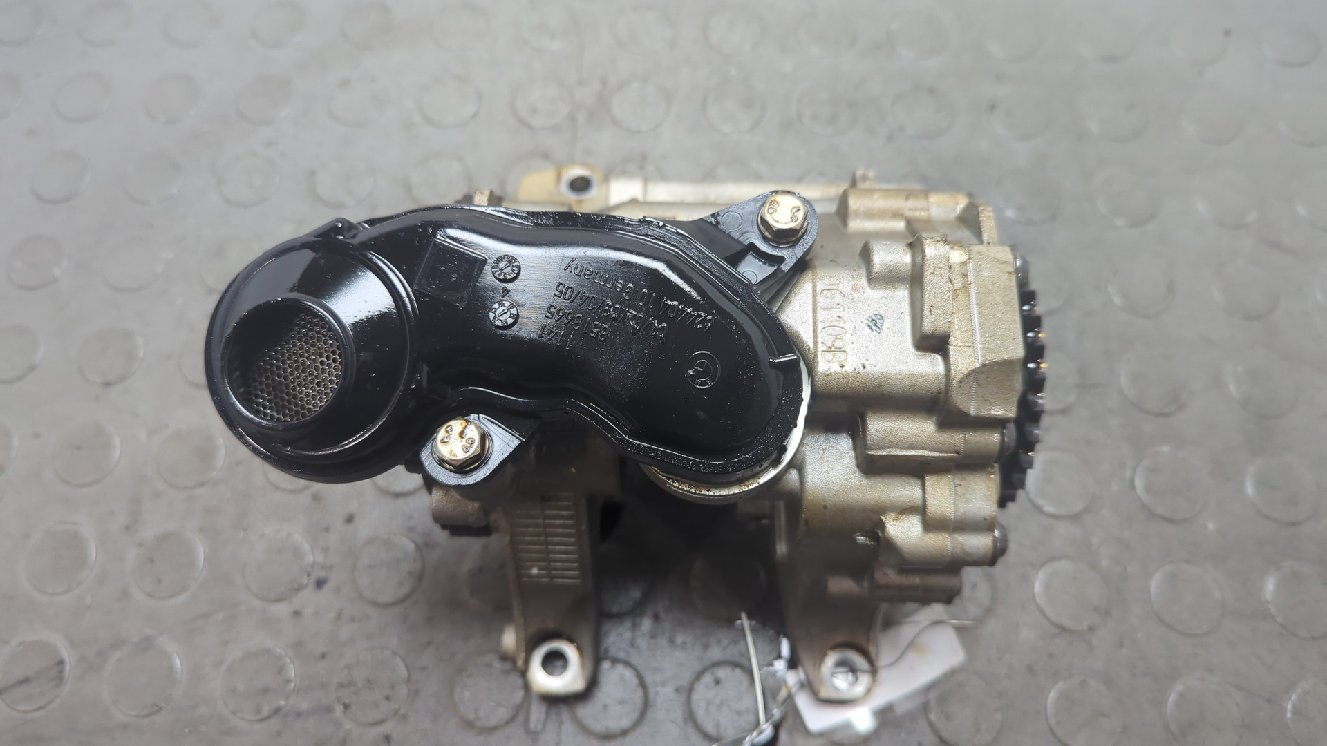 Насос масляный