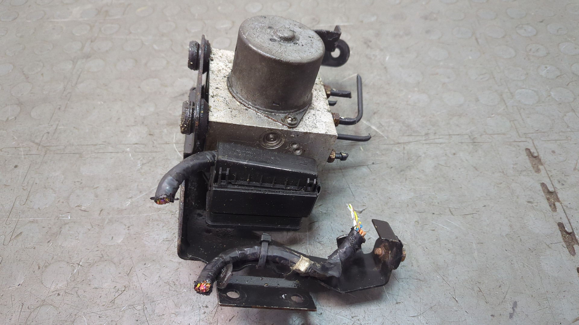 Блок ABS (насос)