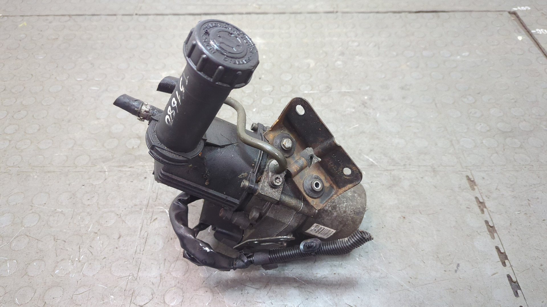 Насос ГУР (гидроусилитель руля)